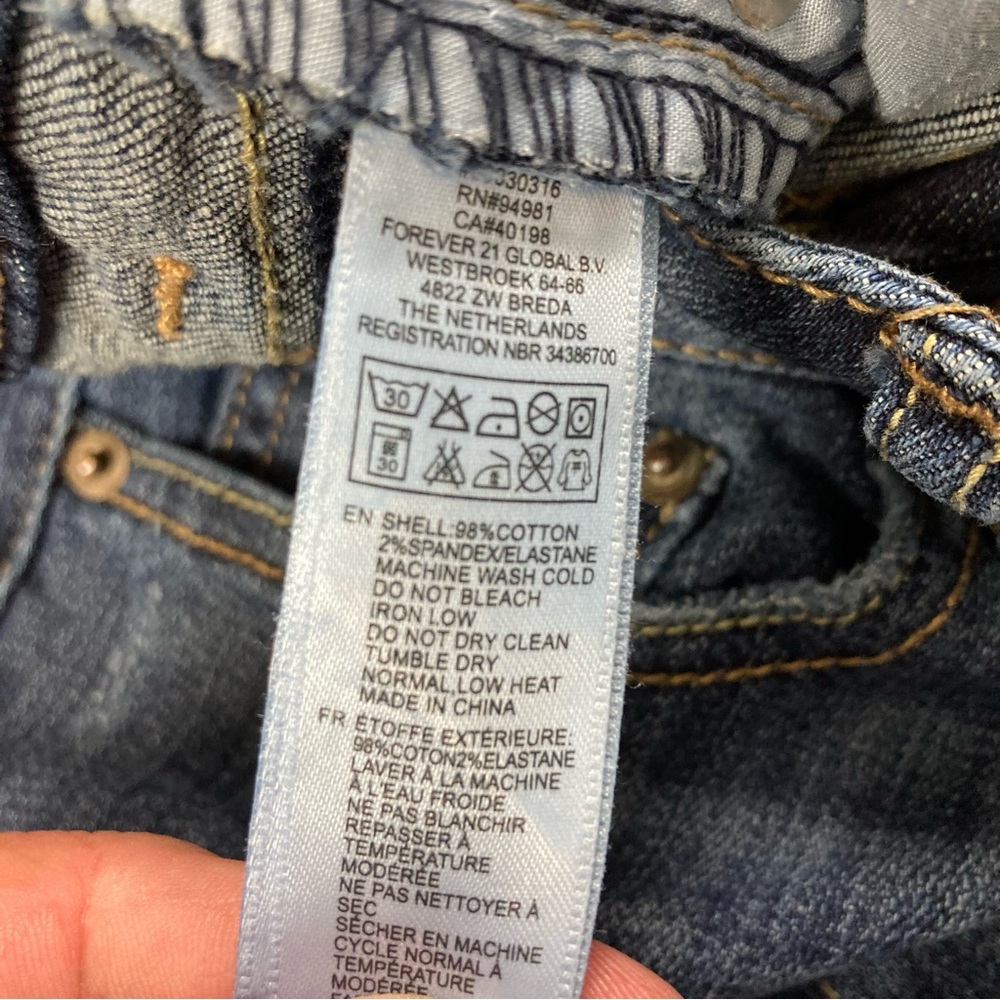 FOREVER 21 Women’s Jeans Denim Boot Cut Low Rise Stretch Size 29 - Picture 5 of 12